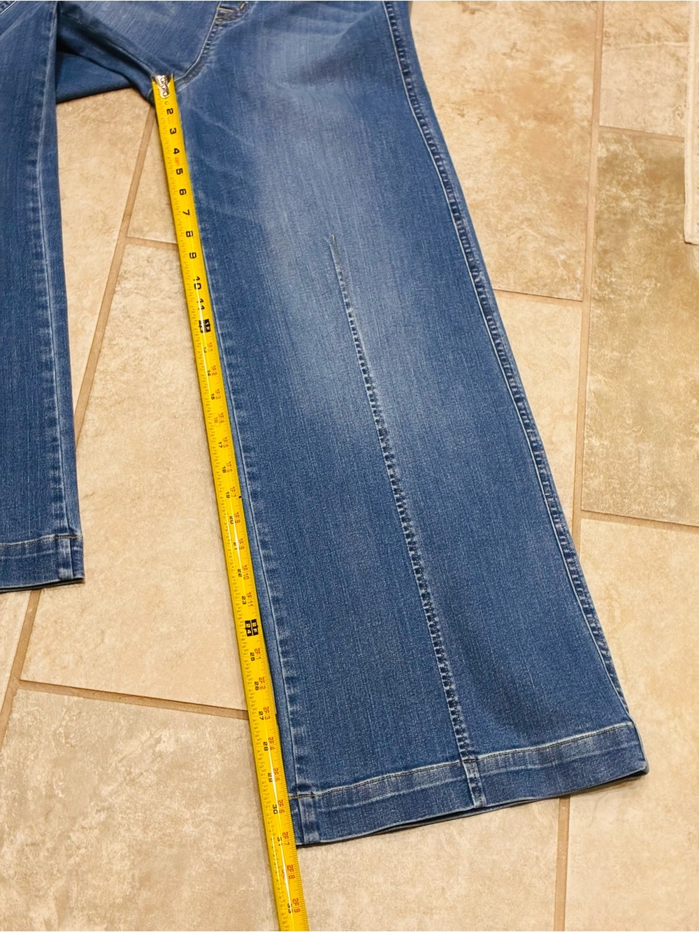 SPANX Vintage Indigo Wide Leg Stretch Denim Jeans Women’s M 31x31 EUC - Picture 7 of 14